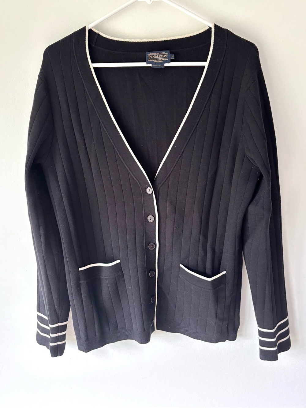 Vintage Pendleton Black Ribbed Silk
Blend Button Front Cardigan White Tipping
